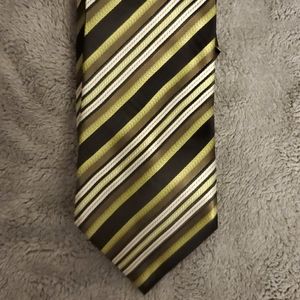 Men's tie
